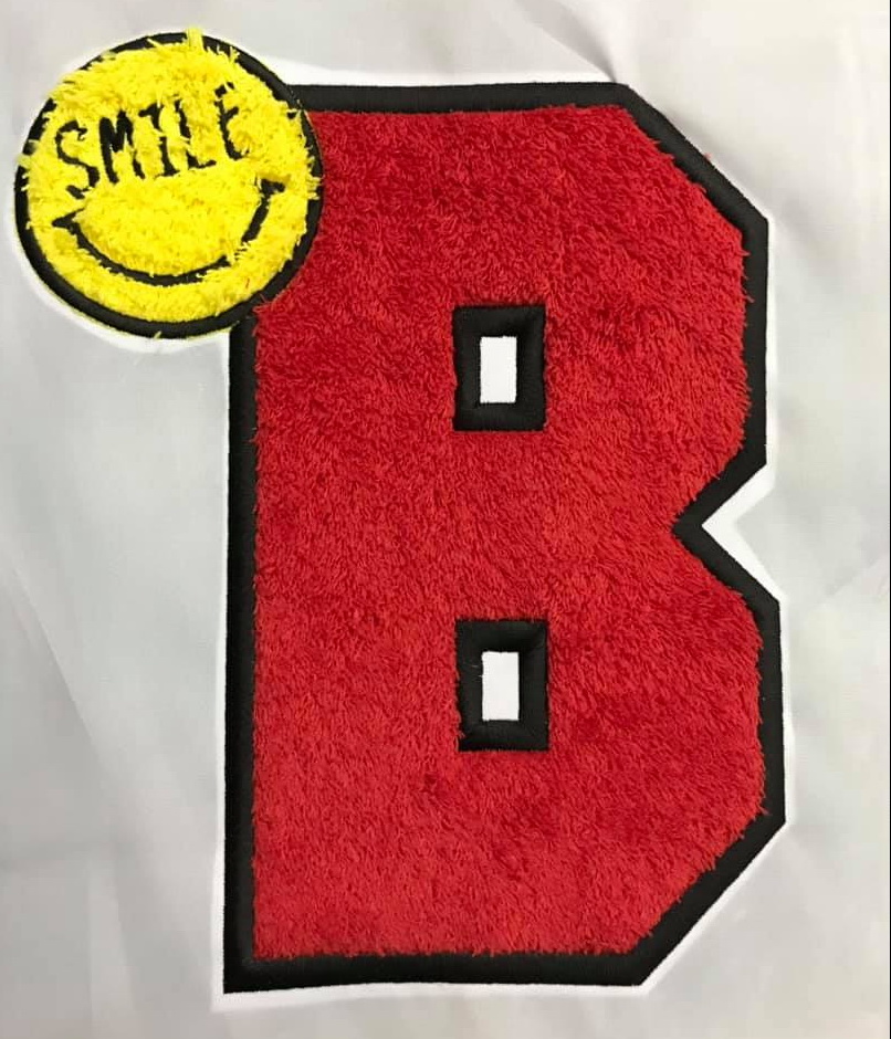 รับปักเสื้อ รับปักเสื้อเด็ก ปักแบบปะผ้า รับปักผ้า