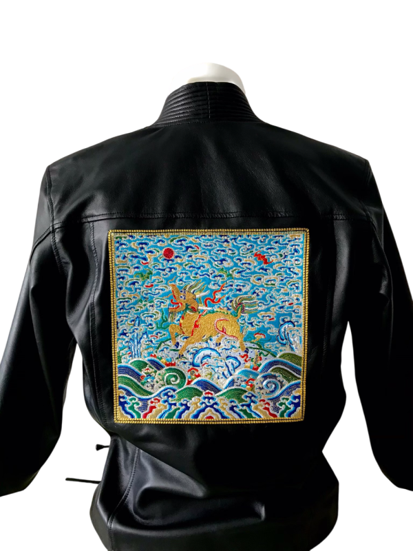 ปักหนัง ปักเสื้อหนัง ปักกระเป๋าหนัง ปักหนังแท้ ปักหนังเทียม ปักหนังPU