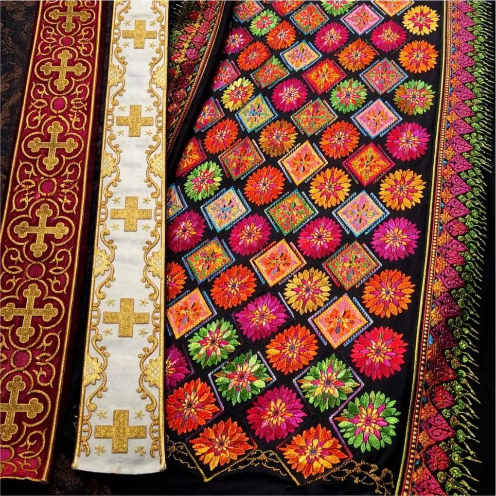 งานปักผ้าลายดอกไม้ ปักผ้าหลารับ งานปักผ้าลายต่อเนื้อง งานปักผ้าทั้งหม้วน