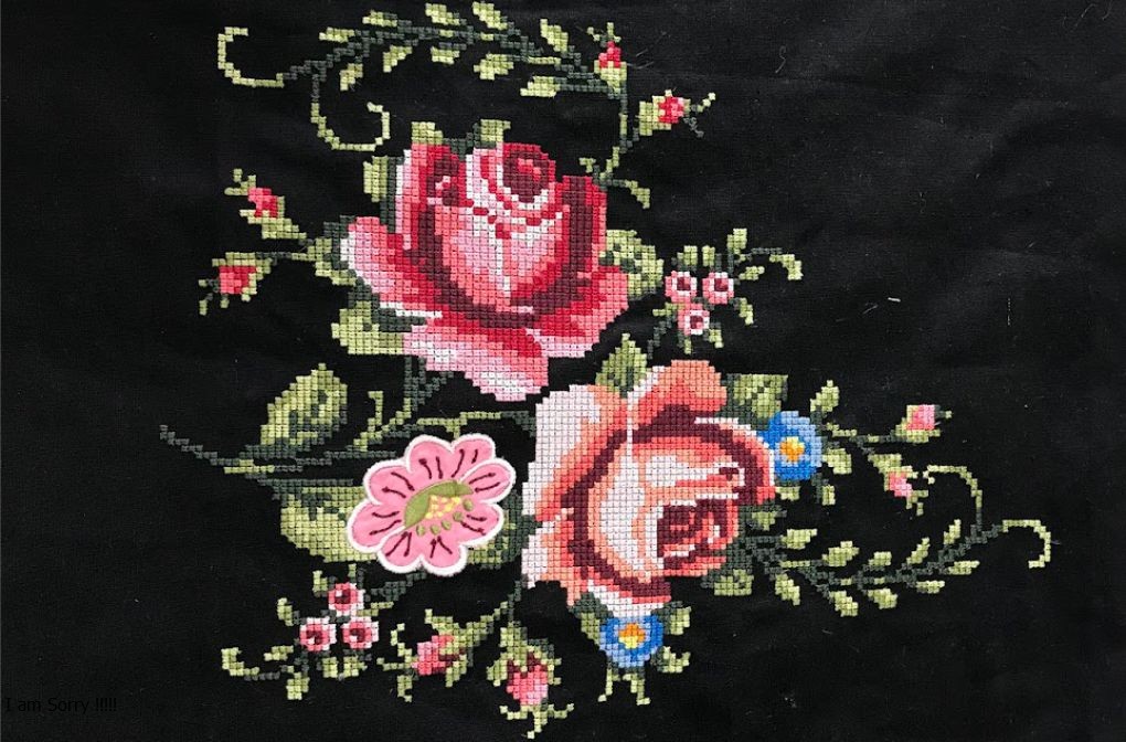 งานปักครอสติช รับปักครอสติช รับปักลายครอสติชบนผ้า ปักครอสติชบนเสื้อ ปักลายครอสติชบนผ้า