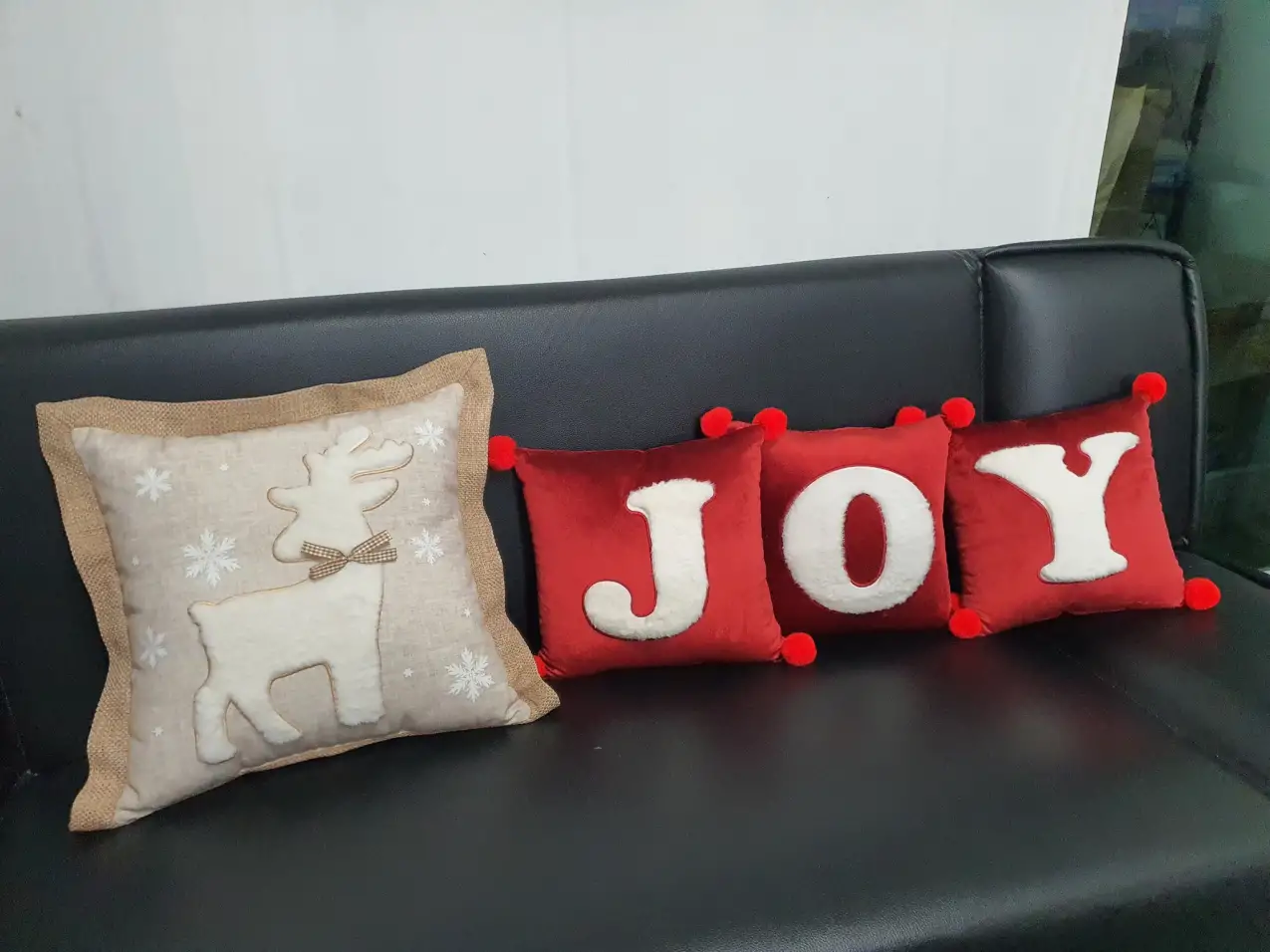 งานปักปลอกหมอน รับปักปลอกหมอน รับปลอกที่นอน ปักหมอนอิง