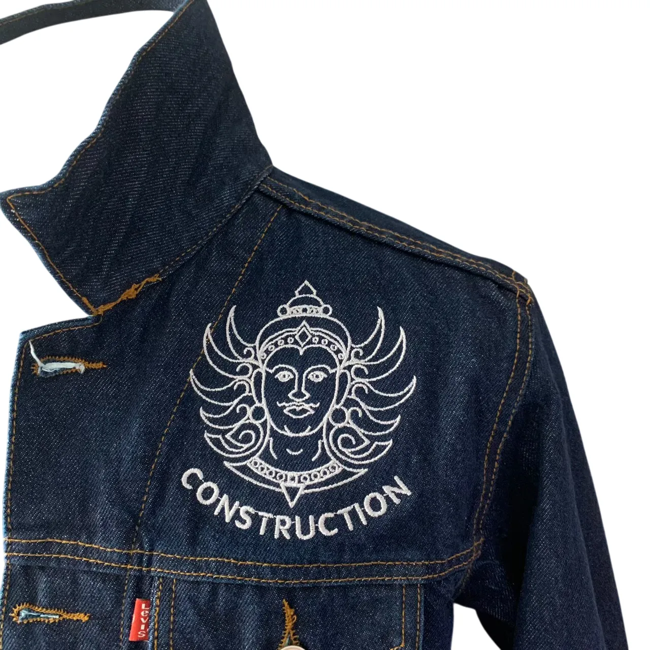 งานปักกระเป๋ายีนส์ รับปักกระเป๋ายีนส์ ปักยีนส์ ปักเสื้อยีนส์ ปักกางเกงยีนส์ ปักเสื้อ ปักกระเป๋า ปักผ้า การปักกระเป๋า