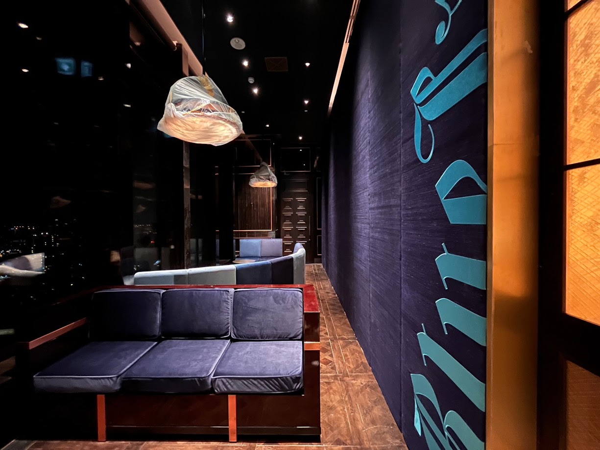 ปักผ้าบุผนัง รับปักผ้าบุผนัง ปักอักษรบนผ้าขนาดใหญ่