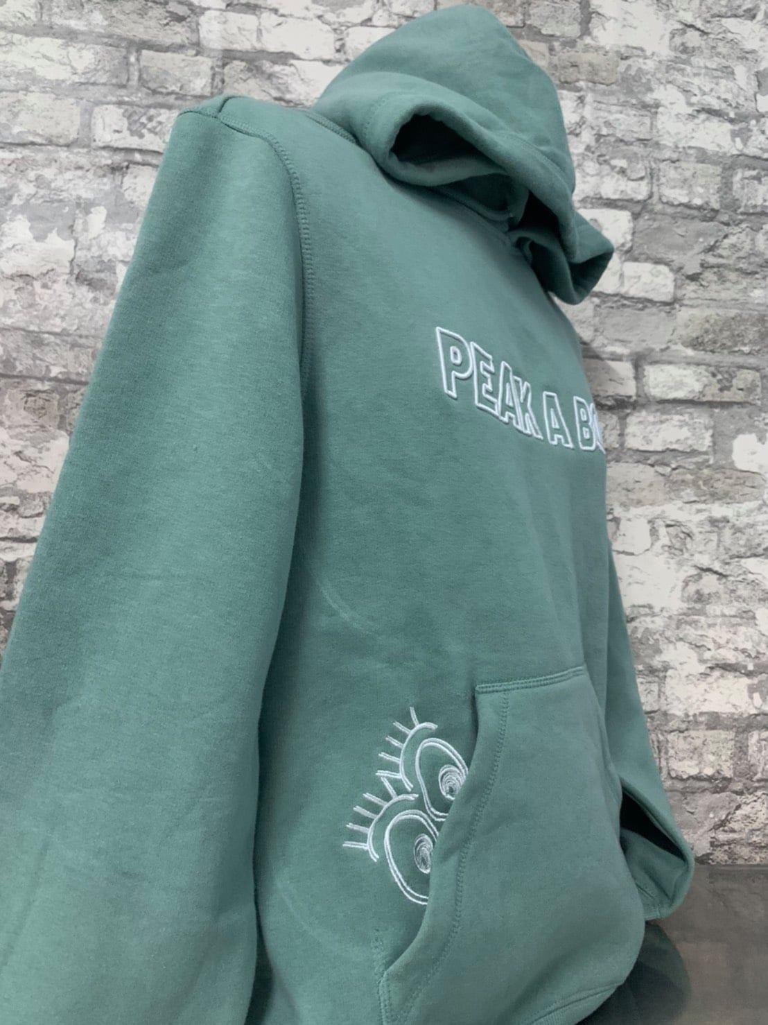 งานปักรองโฟม งานปักนูน งานปักเสื้อฮูด ปักนูน ปักรองโฟม