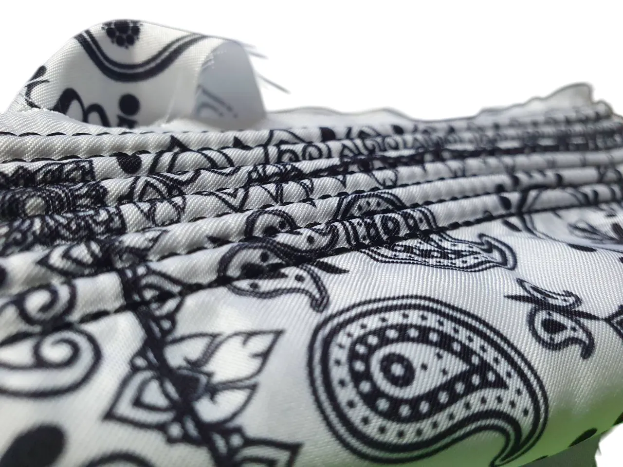 ปักรองโฟม ปักหมวกรองโฟม ปักอักษรรองโฟม งานปักรองโฟม