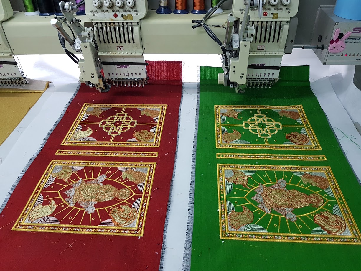 งานปักผ้าขนาดใหญ่ ปักลวดลายบนผ้า งานปักเสื้อผ้า