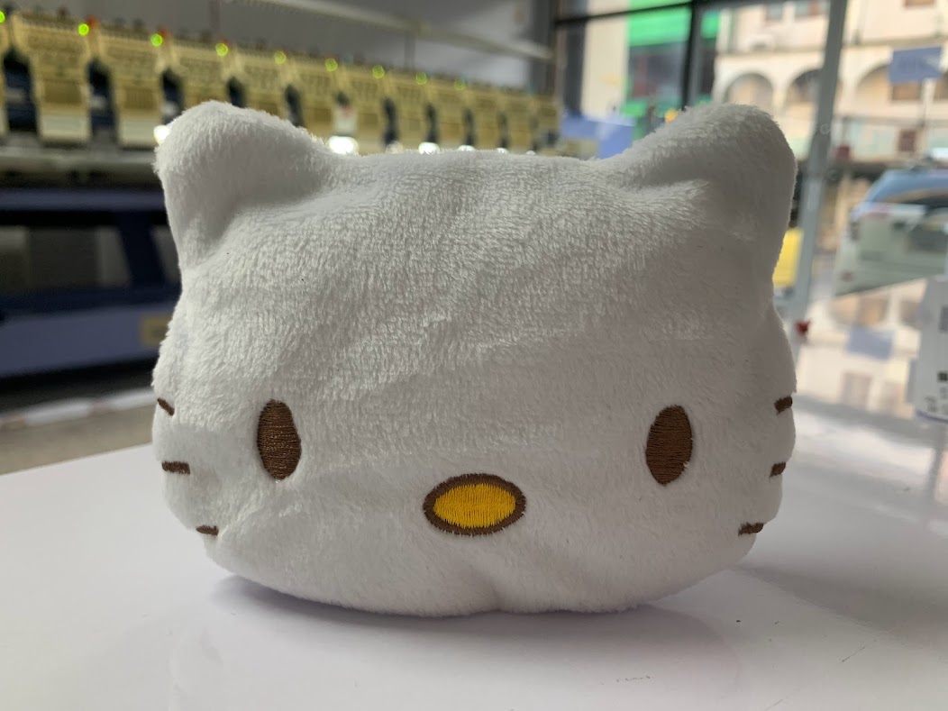 งานปักเสื้อผ้าด้วยจักรปักคอม ปักเสื้อผ้า โรงปัก รับปัก