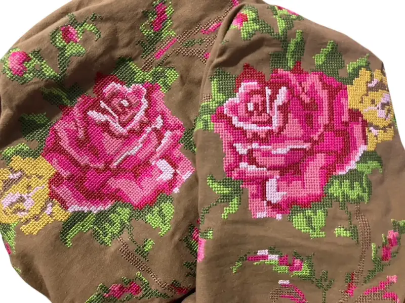 งานปักครอสติช งานปักครอสติชบนผ้า งานปักครอสติชบนผ้าชนาดใหญ่