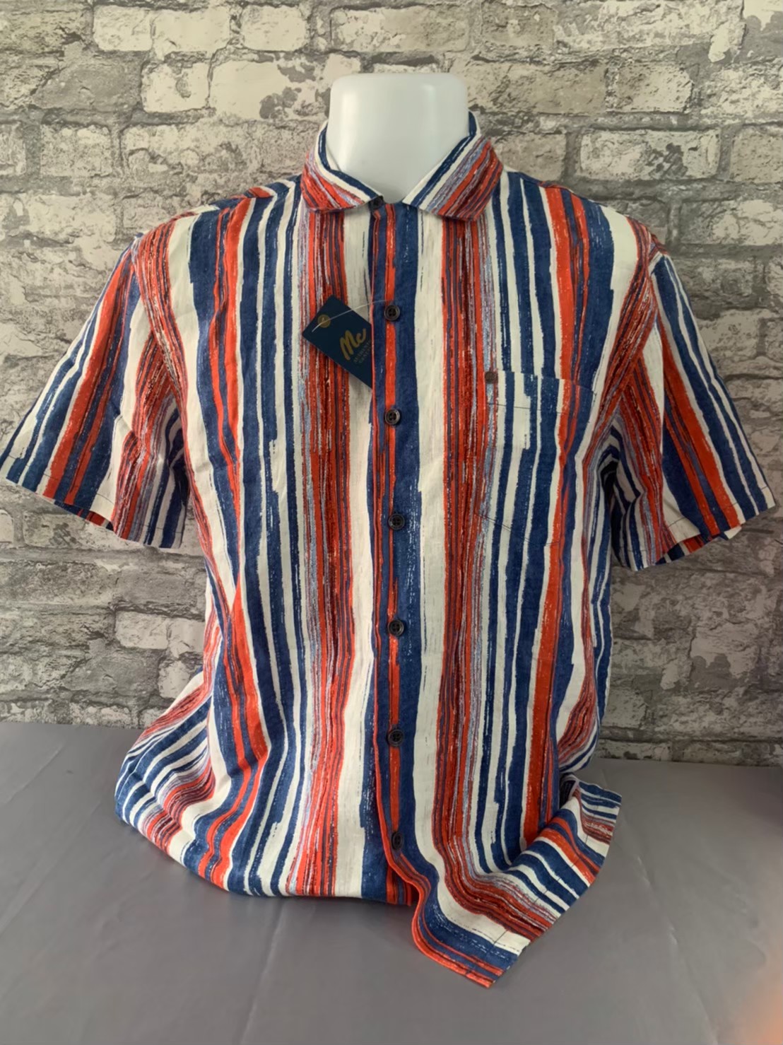 ปักเสื้อ ปักเสื้อยีนส์ รับปักเสื้อผ้า รับปักเสื้อเชิ๊ต รับปักเสื้อ โปโล  ปักด่วน