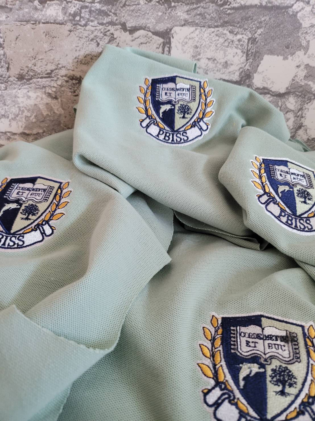 โรงปักผ้า ร้านรับปักผ้า รับปักผ้า รับปักด่วน รับปักเสือตามออร์เดอร์